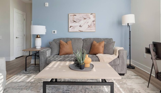 Landing | Chic 2BD, Clubhouse, Yoga Studio