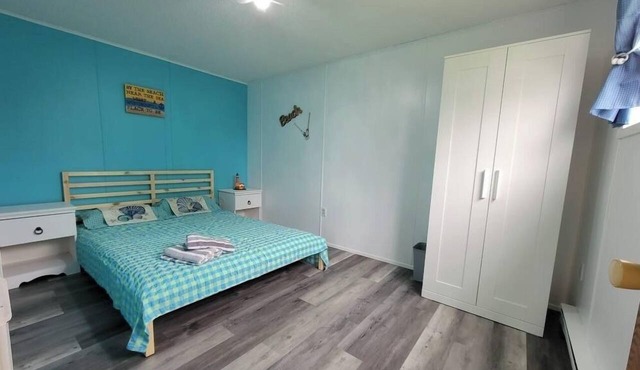 Little Cape 2 bedroom cottage (Petit-cap) year round availability, 5min beach