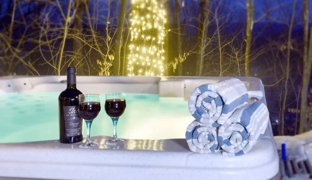 Log cabin w hot tub View near of Tremblant