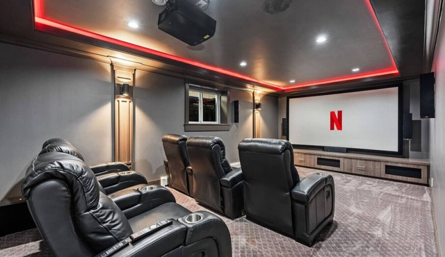 Luxury 6BR Home | Movie Theatre | Easy Hwy Access