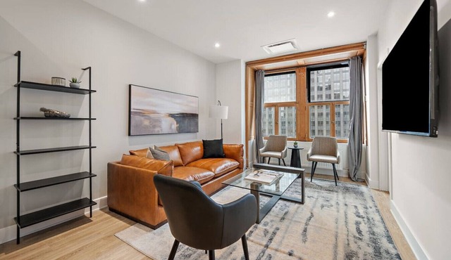 Luxury Central Old Port MTL Apt - Notre-Dame