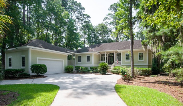 Luxury Golf Course Home On Exclusive And Private Callawassie Island!