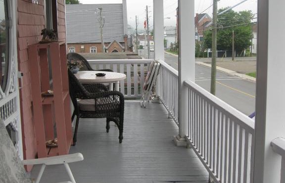 Maison McKenzie House