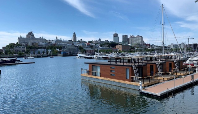 Marina Port de Québec 2 - Maison flottante