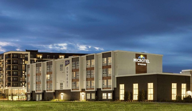 Microtel Inn & Suites by Wyndham Boisbriand