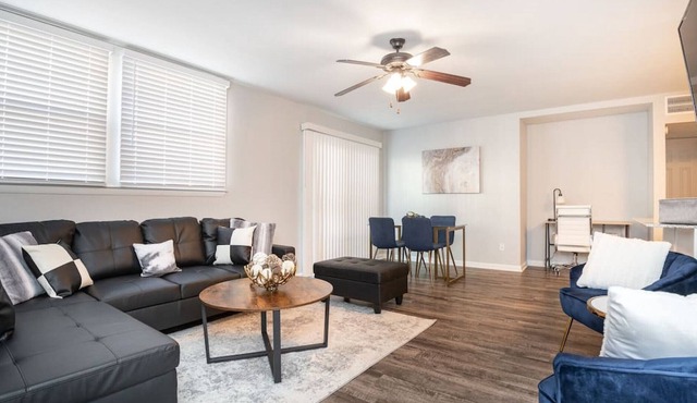 Modern 1 Bedroom Apartment - 5 Mins to Noda