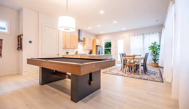 Modern Bohemian Home With Pool Table!