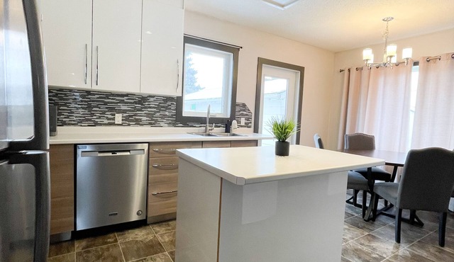 Modern Comforts Downtown Living within walking distance to all the conveniences