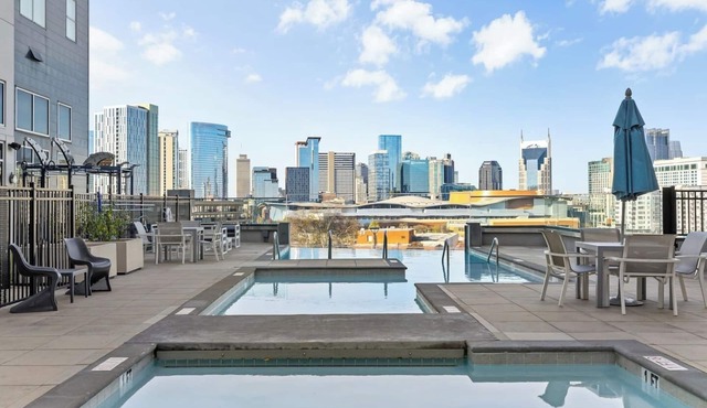 Modern Haven | Walk 2 Gulch & Broadway