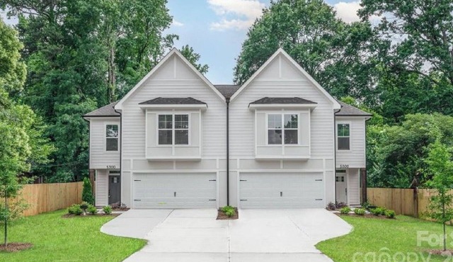 Modern luxury 2024 new build house in Charlotte Nc