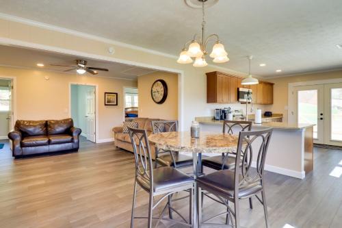 Modern Retreat Near Smoky Mtns & Asheville!
