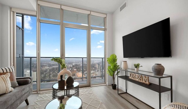 Modern Suite with City Views