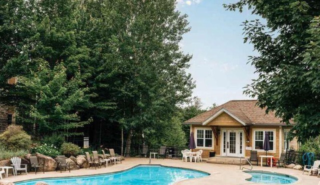 Mont-Blanc 11 | Near Tremblant, Pool, Lake & MTB