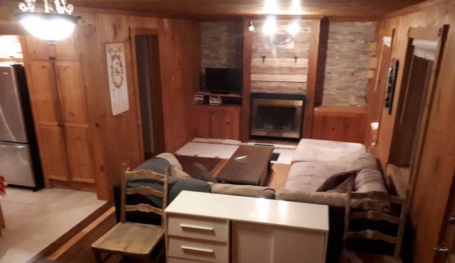 Montcalm Canadian Chalet