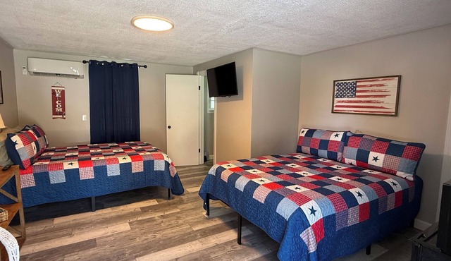 Motel at KY Lake. Stars & Stripes.