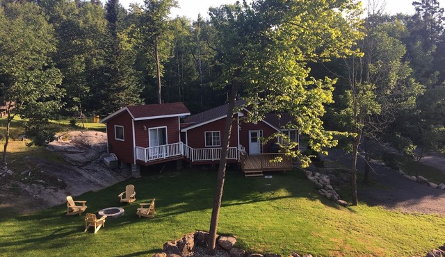 Muskoka Cottage Living