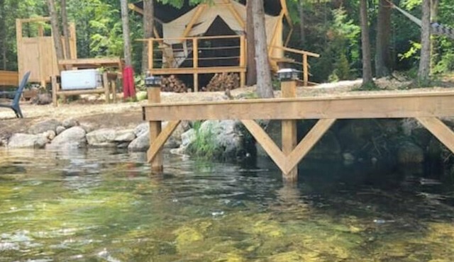 Mystic River Retreat Waterfront Glamping
