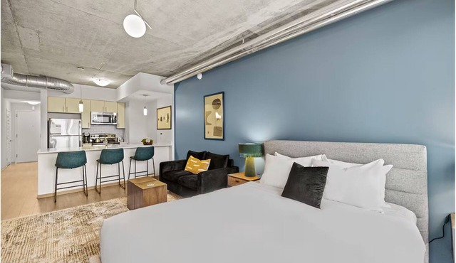 Nashville Skyline Escape | Upscale Stay w/Modern Amenities Near Local Attraction