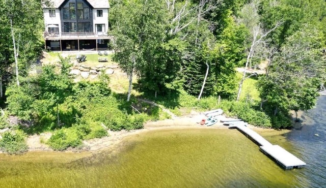 Nature's Paradise Luxury Lakeside Retreat SPA