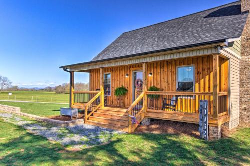 Near Wineries & Hiking: Lawndale Home w/Fire Pit!