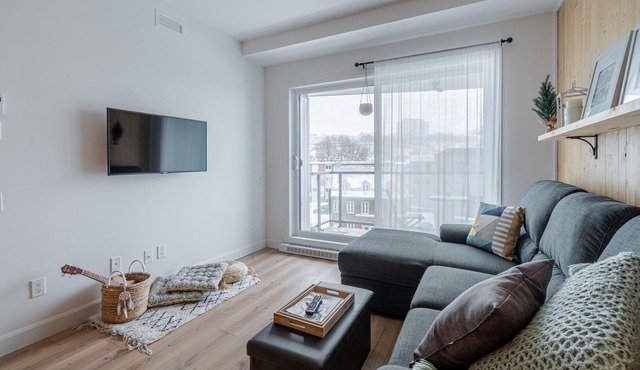 New and Modern Condo Old Quebec | AC | Gym | Parking | Rooftop
