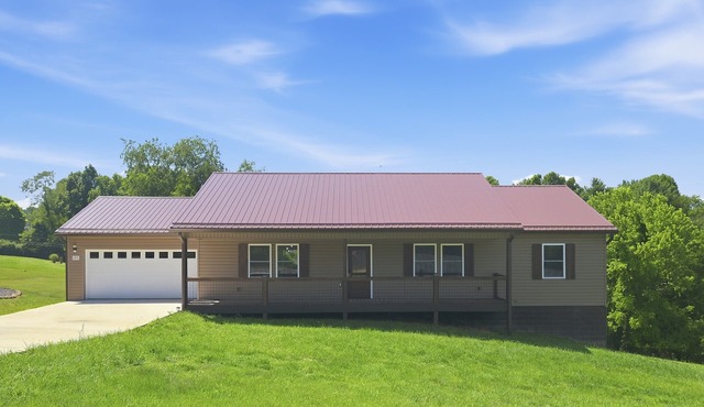 NEW! Galax 5BR Home Near Blue Ridge - Sleeps 6