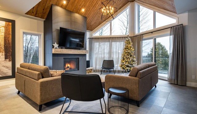 NEW ! Le St-André Ski/Golf Mont-Tremblant