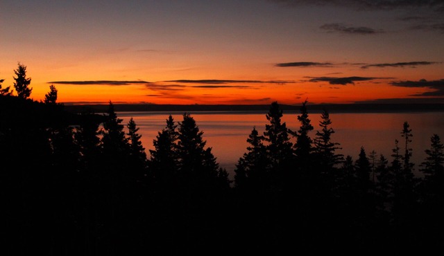 New Modern cabin overlooking the Bras d'Or in Iona, NS