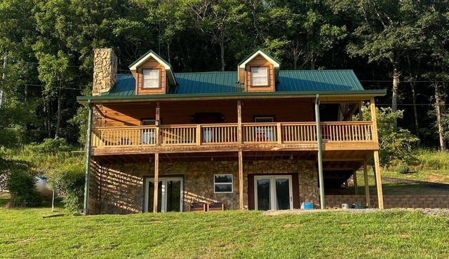 New River cabin get away