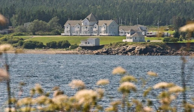 North Star Beach Suites