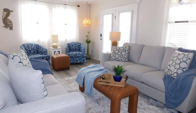 Ocean Lakes Z49 | Lakeview 3BR Ground-Level Retreat Comp Golf Cart
