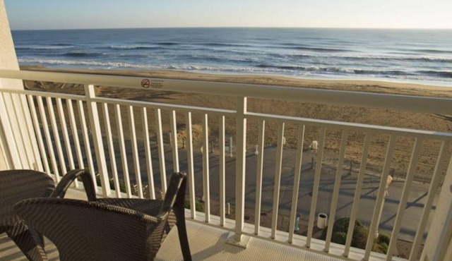Ocean Sands Resort with a nice Oceanfront Balcony