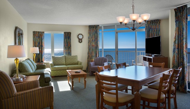 Oceanfront 3 Bedroom Condo w/Gorgeous View + Official On-Site Rental Privileges