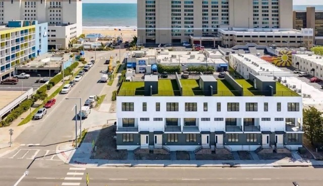 Oceanfront Bliss — Breathtaking Views!