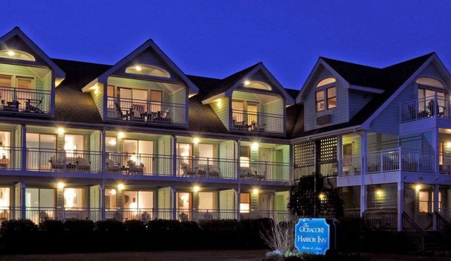 Ocracoke Harbor Inn