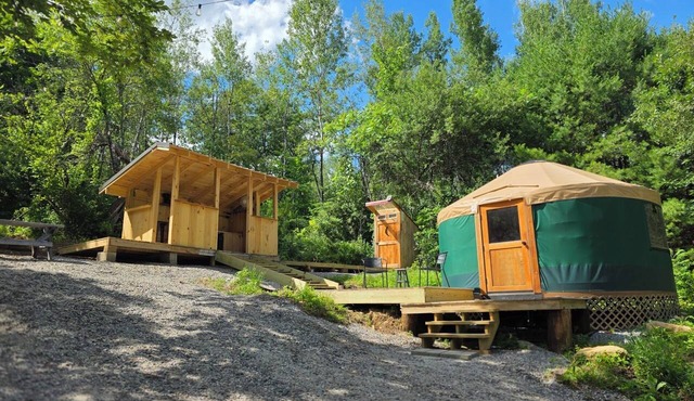 Old Apple Orchard Yurt 2