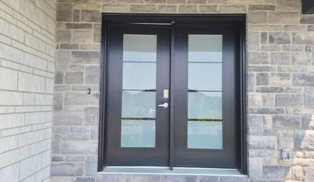 Ottawa-Rockland New 4 beds house, 5 minutes to Ottawa River.