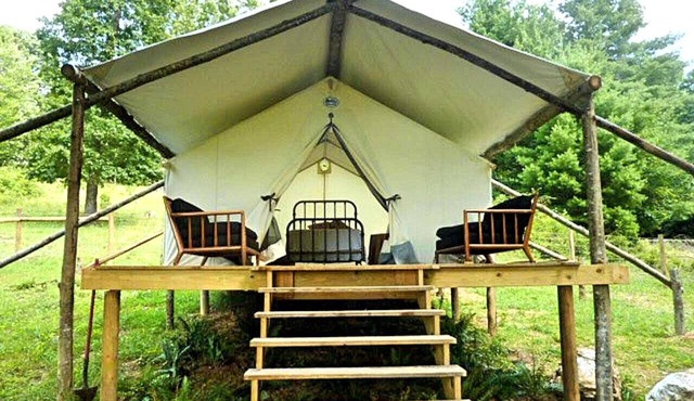 Peaceful Safari Tent Rental in Floyd, Virginia