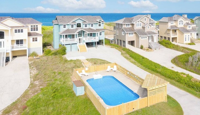 Pet-friendly 8BR oceanfront home w/pool & panoramic views!