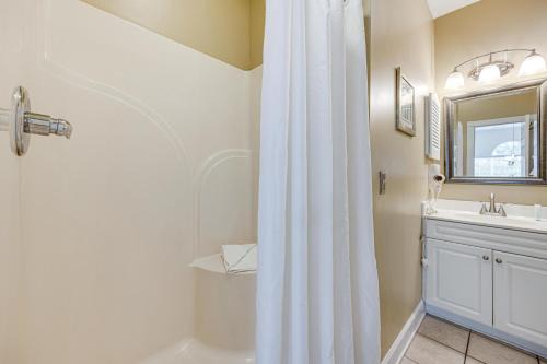 Pool Access! Myrtlewood Villas Golf Escape