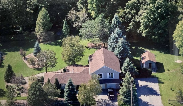 Primeau Cottage in beautiful Port Albert, Ontario!