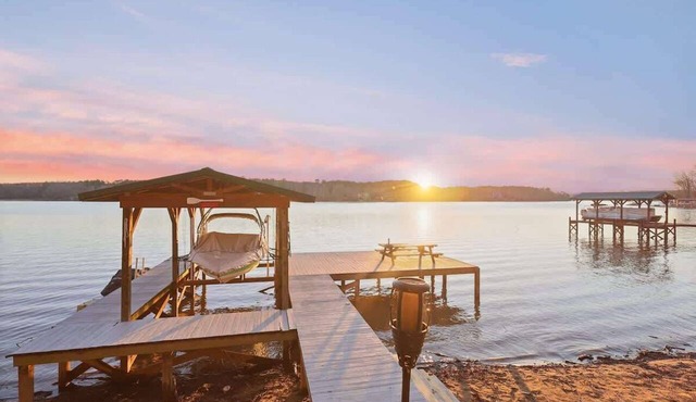 Private Dock & Game Rm: Lake Home w/Fire Pit