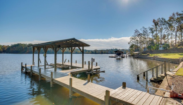 Private Dock: Pet-Friendly Lake Greenwood Cottage