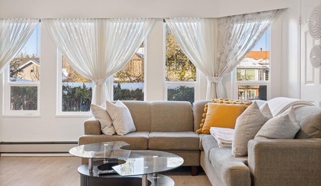 ❤️Private Garden Suite|10 mins Downtown|QE|Riley Park