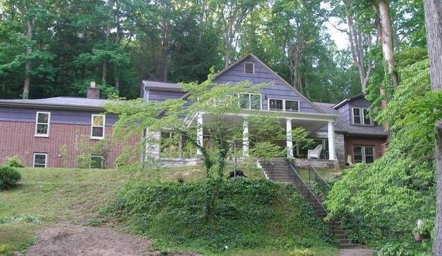 Private Getaway Connected to State Park and Golf Course! in Pineville