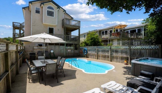 Private Pool, Hot Tub, Den, Community pool & Tennis