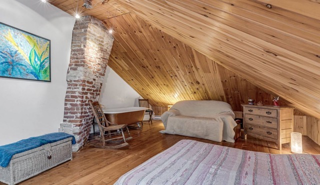 Quebec City area /Stoneham country house