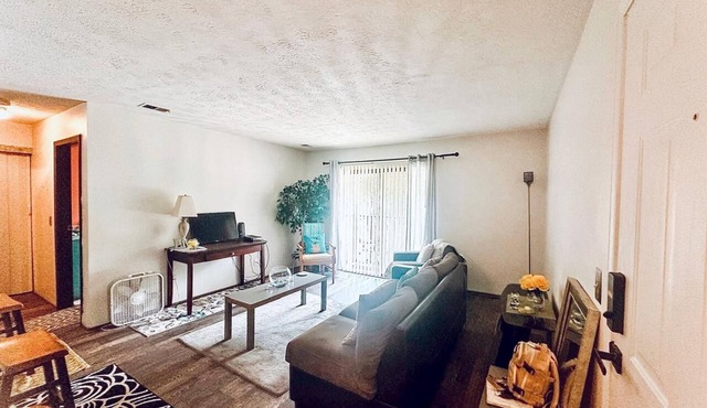 Quiet & Secure Stay in Gated Community