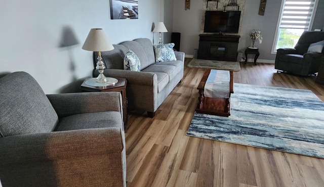 Quiet & Updated Waterfront Manitoulin Retreat with Beautiful View! Sleeps 6.