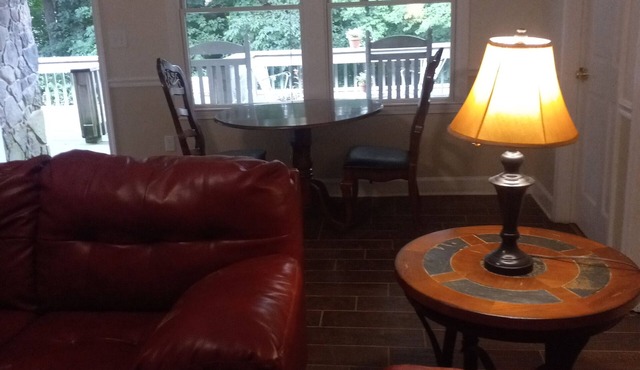 Quiet, yet convenient, country setting